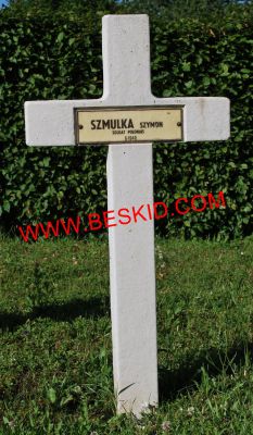 SZMULKA Szymon
Décès 06.1940 Xousse (54)
Inhumation 18.06.1964 - Tombe 95
Armée Polonaise
copyright Frania 
