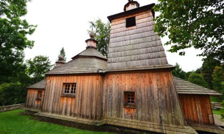 Église en bois à Bałucianka