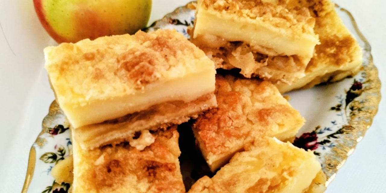 Gâteau aux pommes avec crème pâtissière